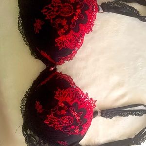 Lise Charmel bra with Swarovski crystals